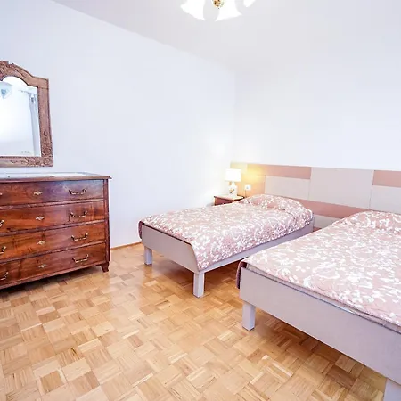 Marietta Villa