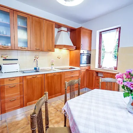 Marietta Villa